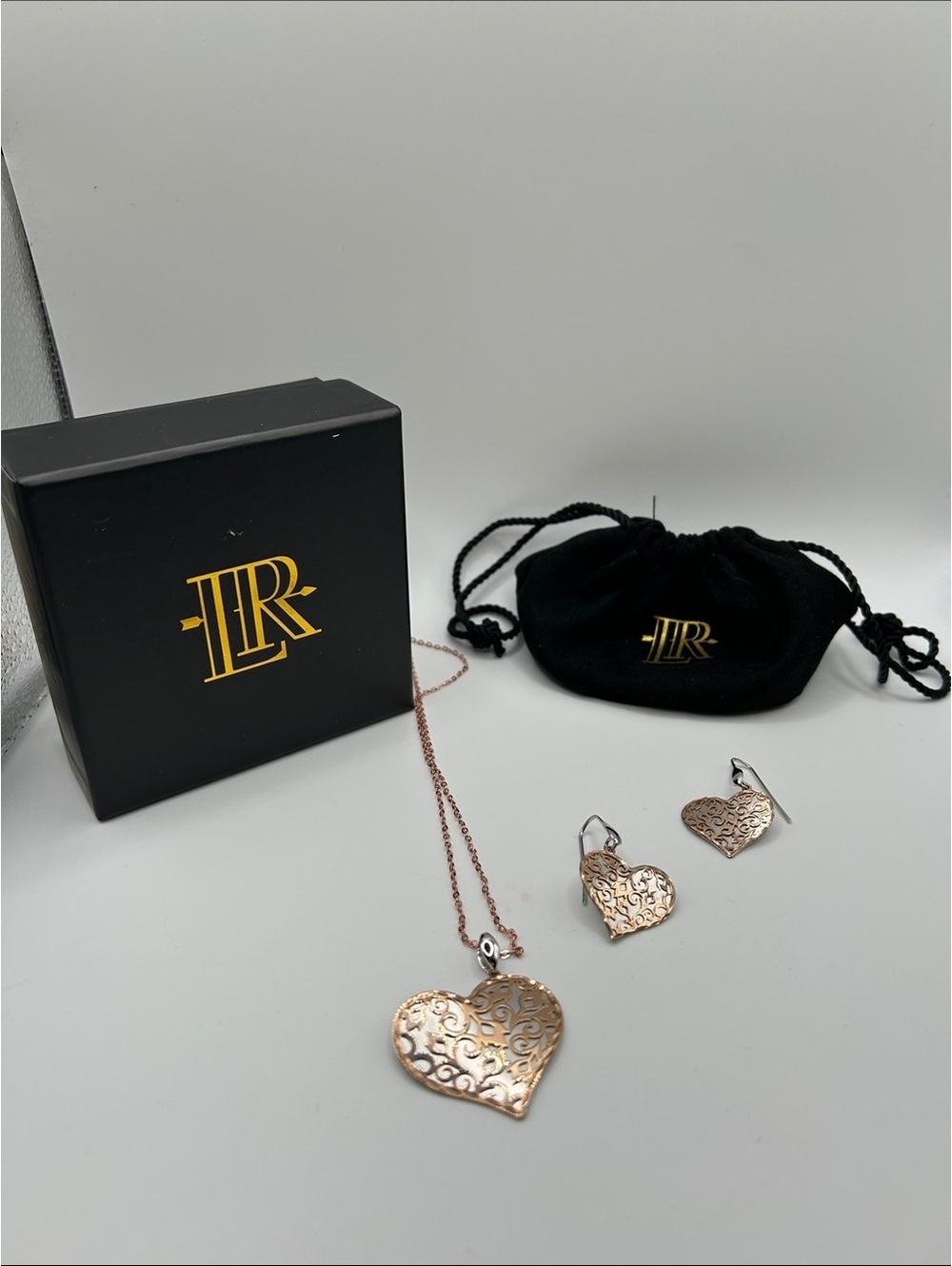 Lisa Robertson / Milor Italy Sterling Silver filigree Heart Set NIB 17” Chain